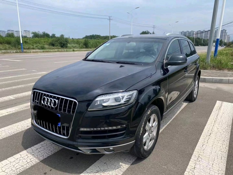 大同13年奧迪Q73
