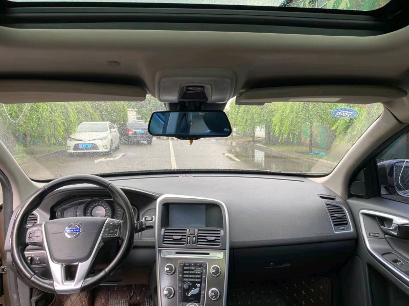 沈阳15年沃尔沃XC609