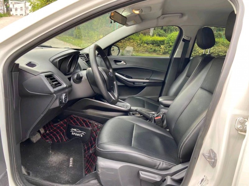 广州20年福特福克斯8