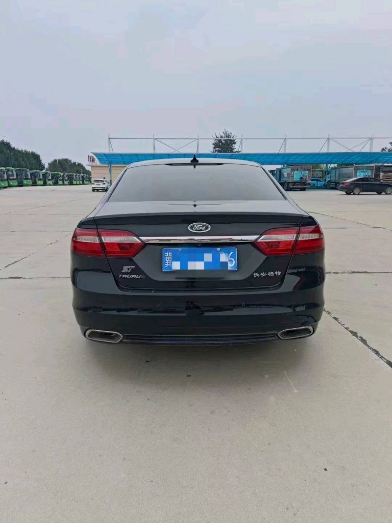 邢台17年福特金牛座4