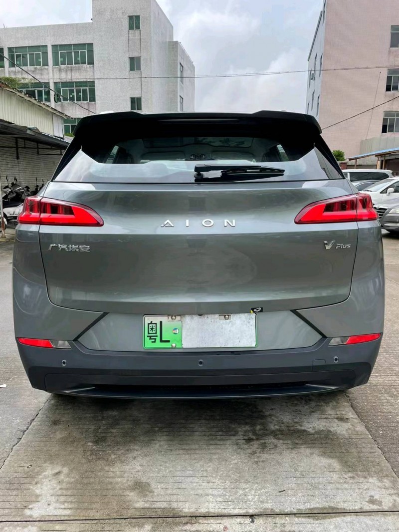 中山22年传祺埃安V8