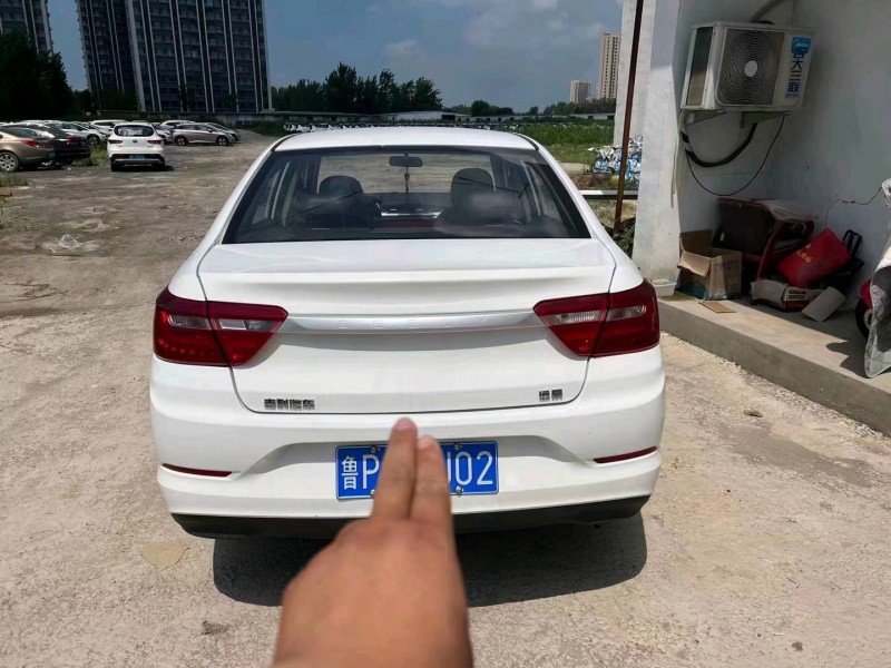 东营21年吉利远景8