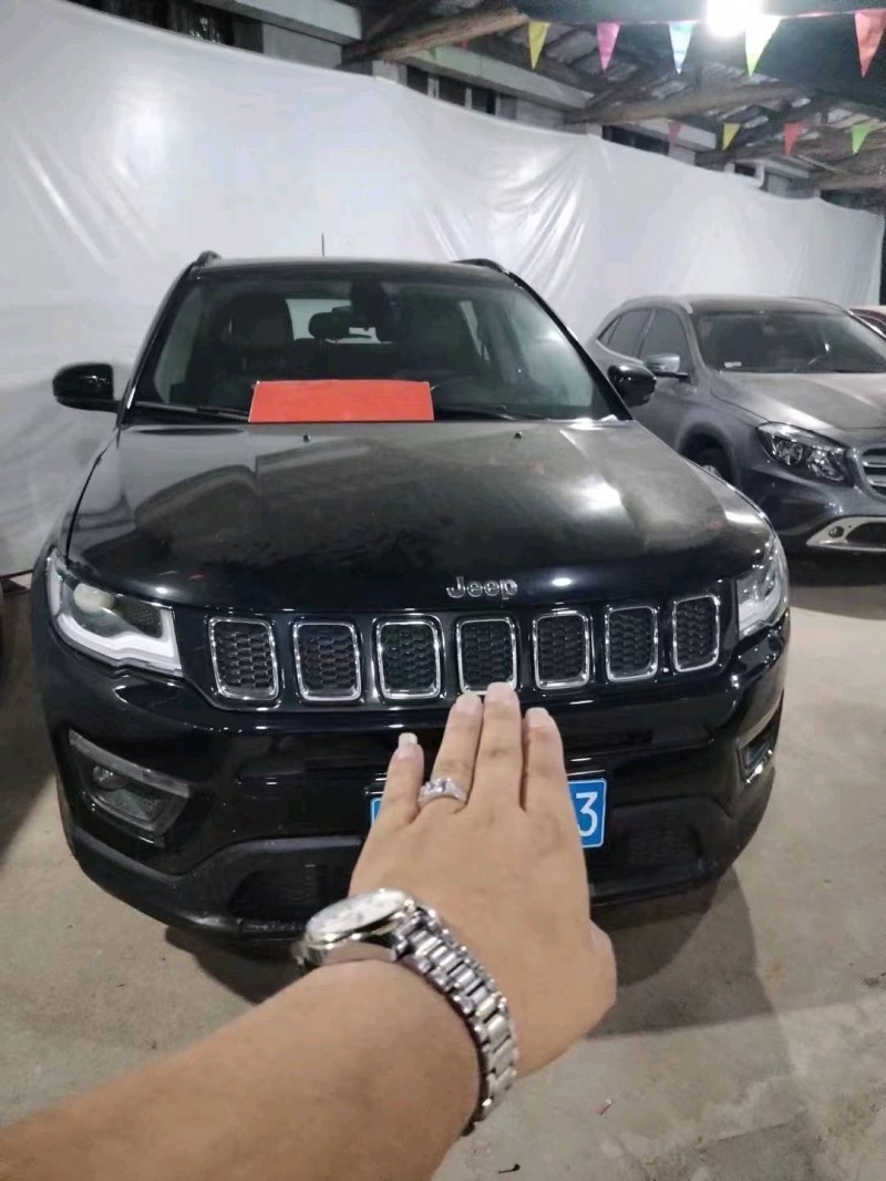 邵阳19年Jeep指南者1