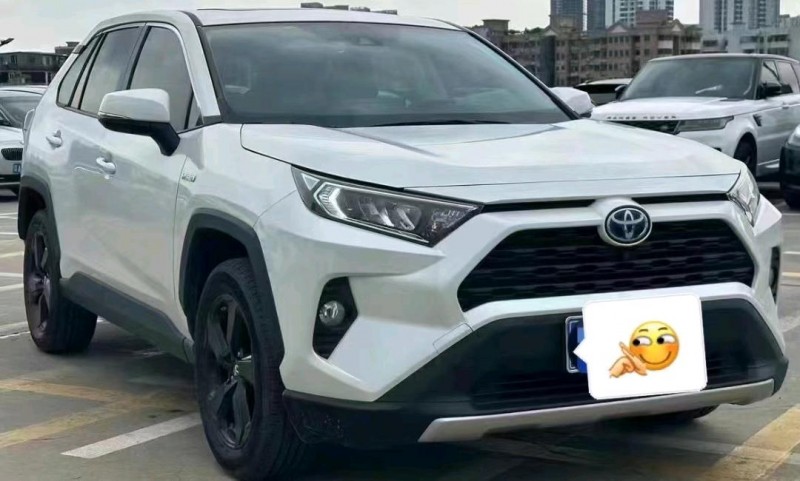 珠海21年丰田RAV4荣放1