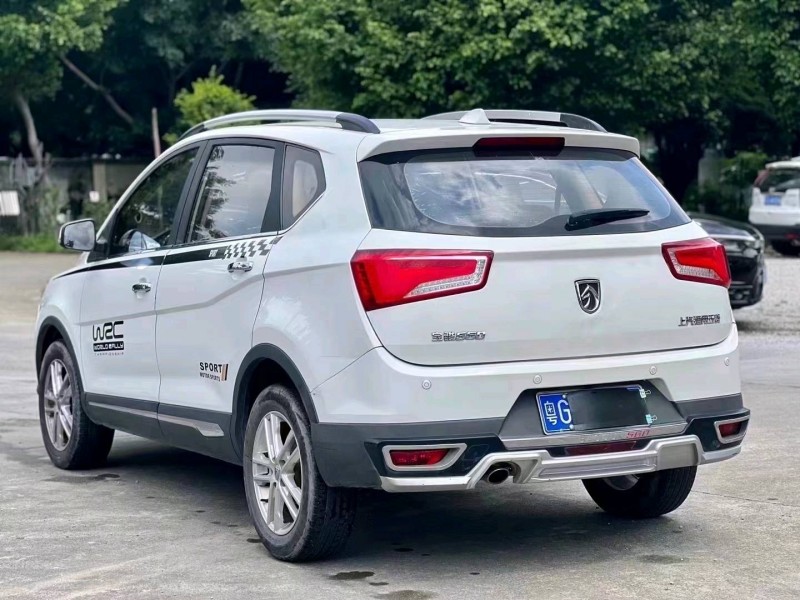 汕頭17年寶駿5603