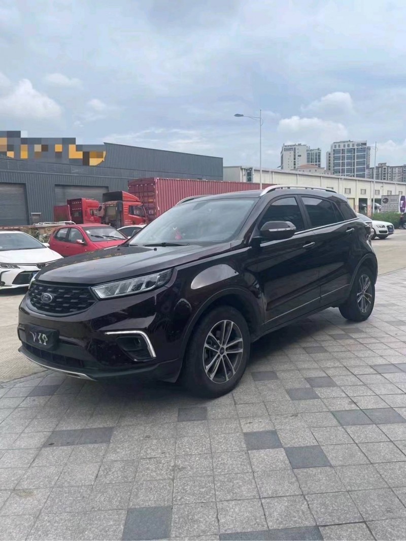 汕头21年福特领界2