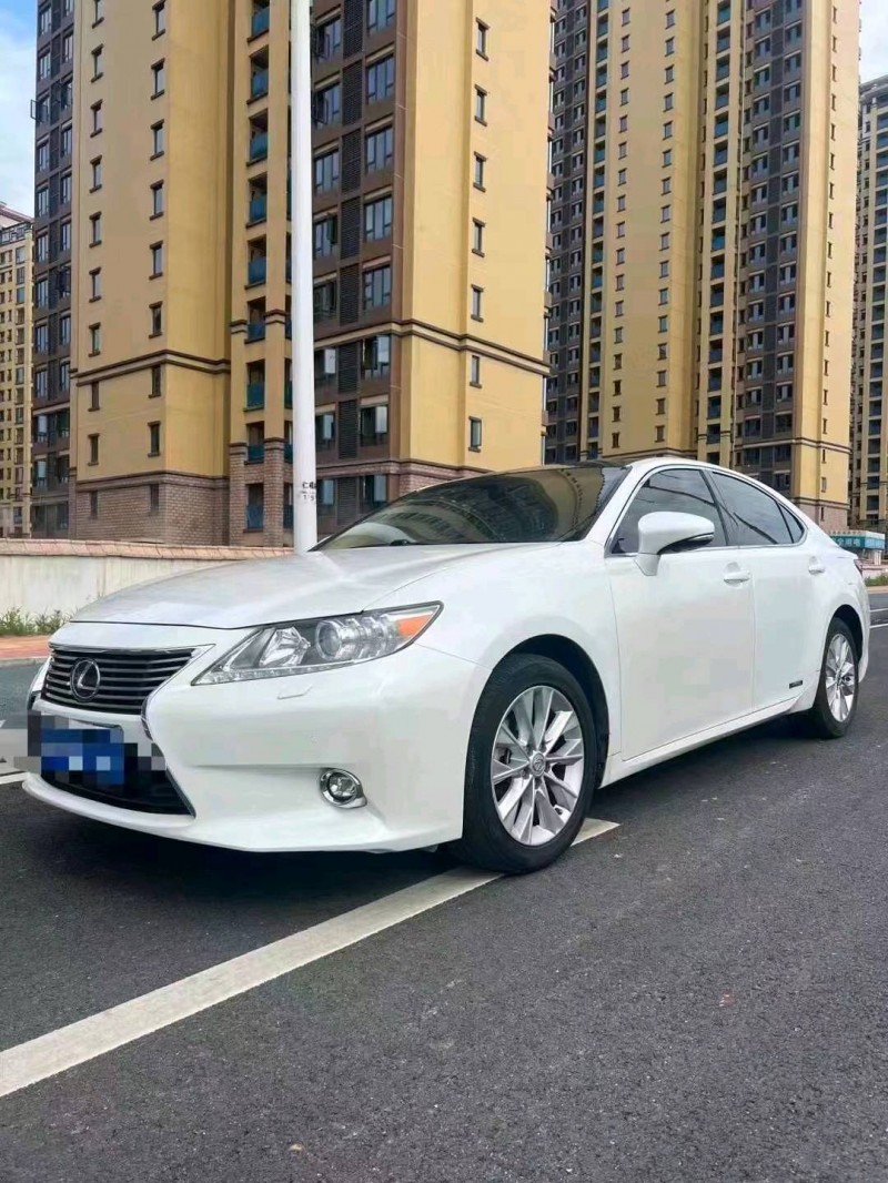 汕头15年雷克萨斯ES2