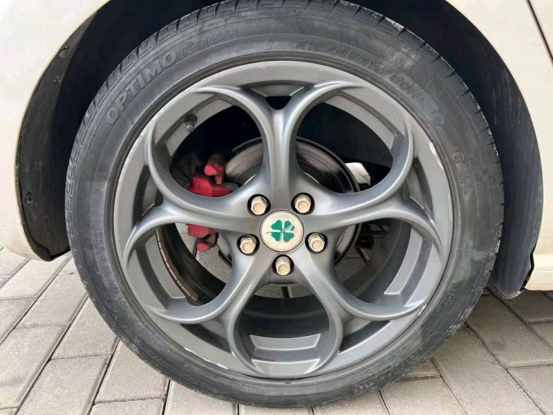 邵阳15年大众polo5