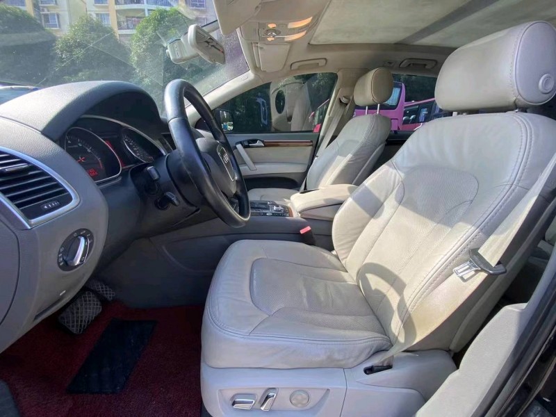 南宁10年奥迪Q74