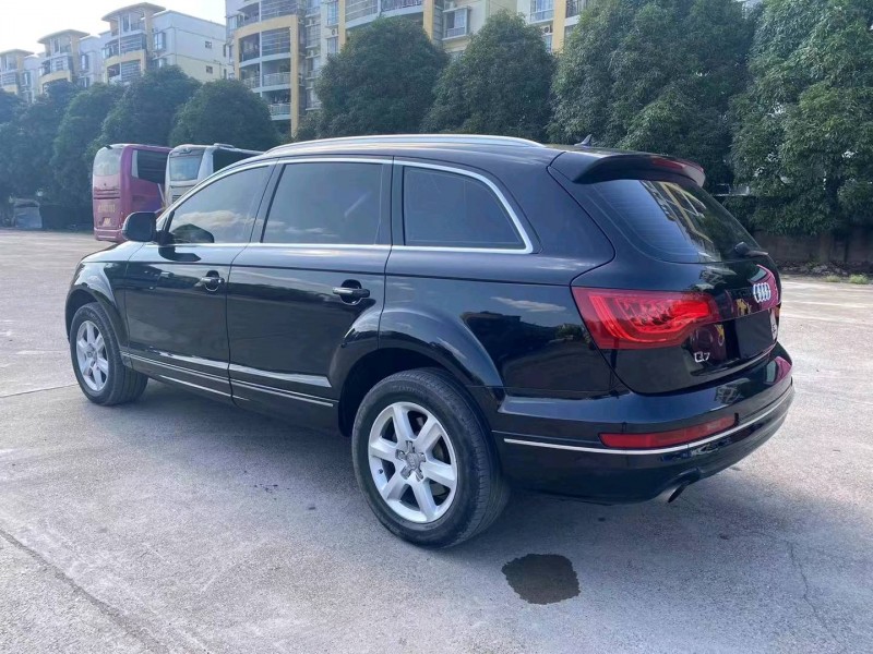 南宁10年奥迪Q77