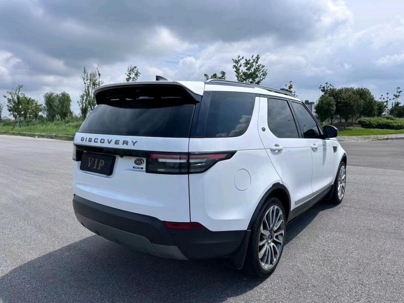 盐城18年路虎发现8