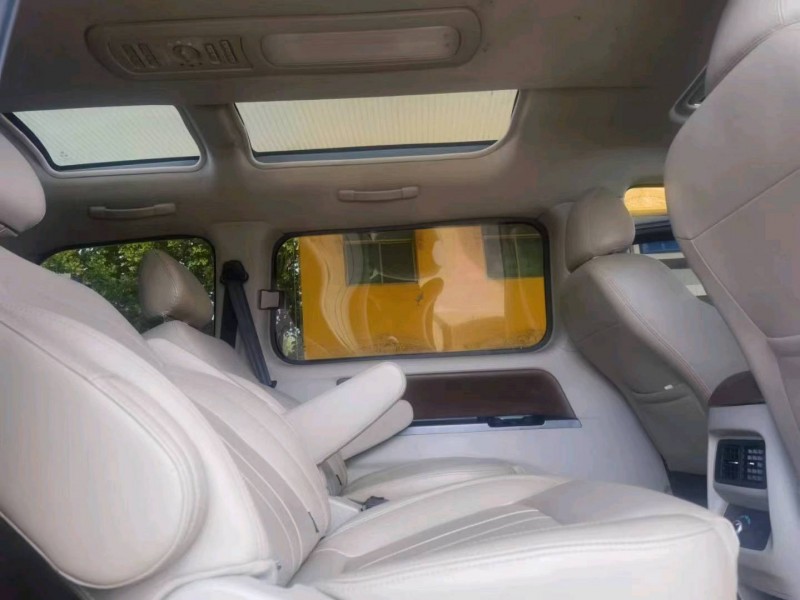 保定20年东风菱智8