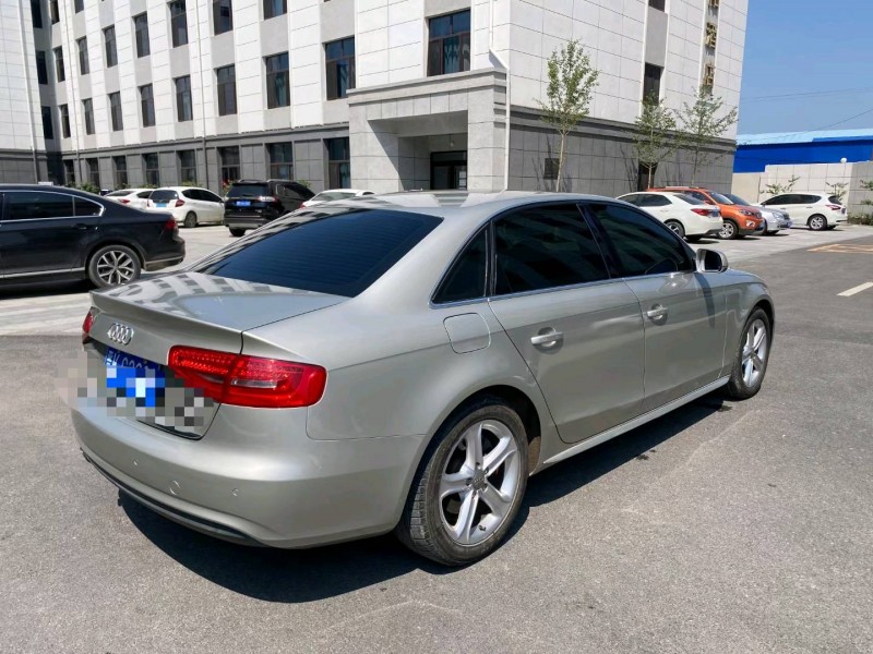 保定14年奥迪A4L7
