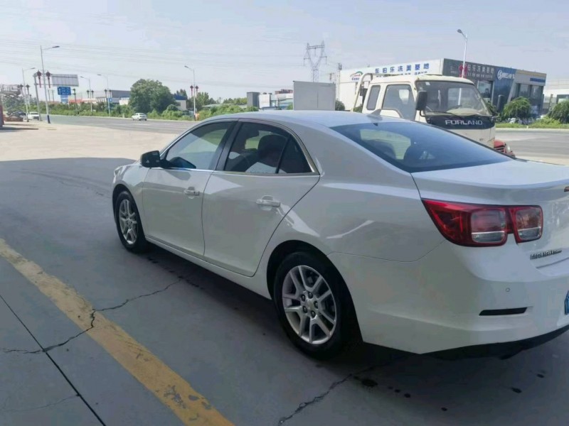 保定14年雪佛兰迈锐宝4