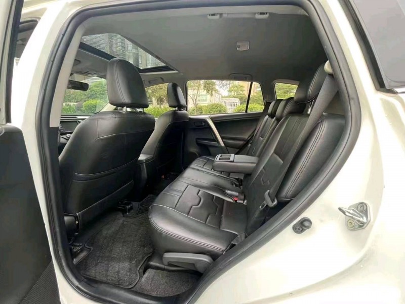 珠海19年丰田RAV4荣放5