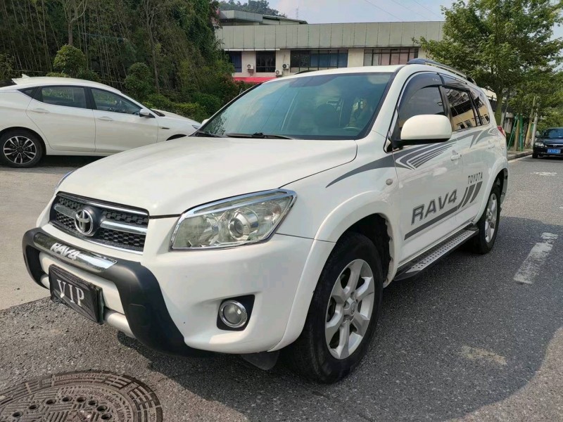 广州09年丰田RAV43