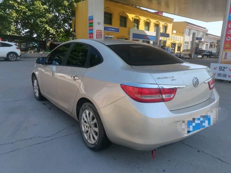 保定11年别克英朗GT8