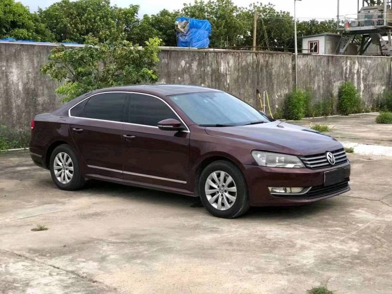 佛山13年大众帕萨特2