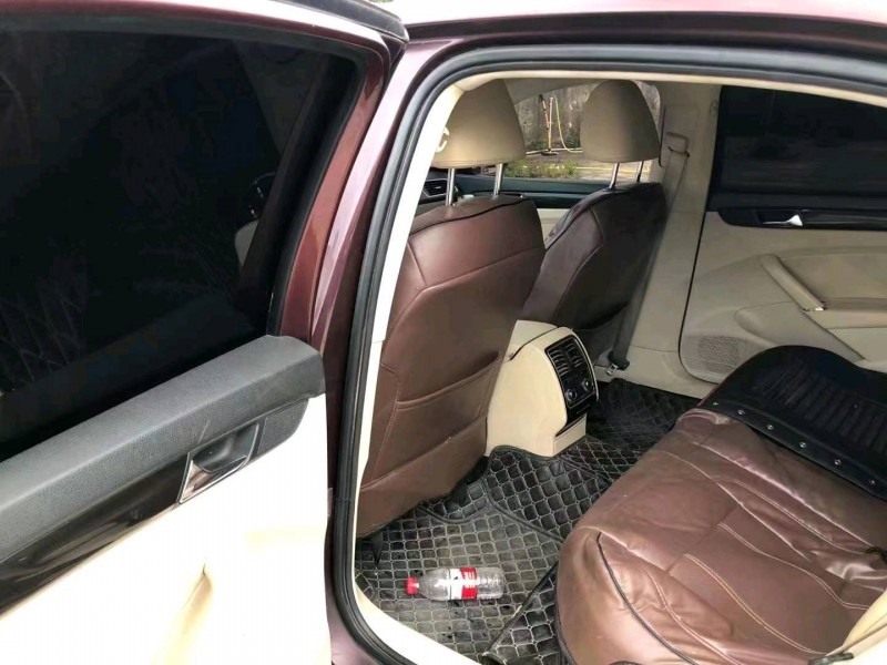 佛山13年大众帕萨特8