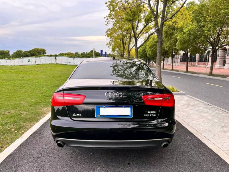 嘉兴14年奥迪A6L9