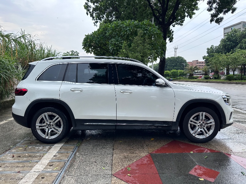 东莞21年奔驰GLB6