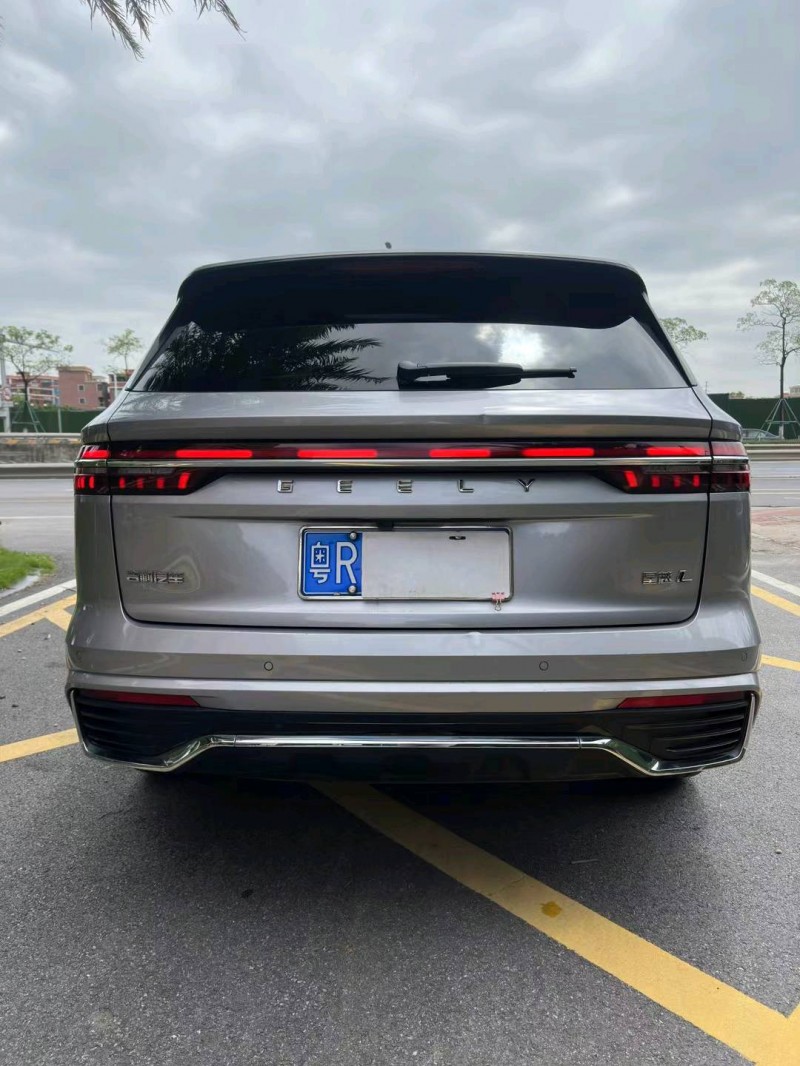 佛山21年吉利星越9