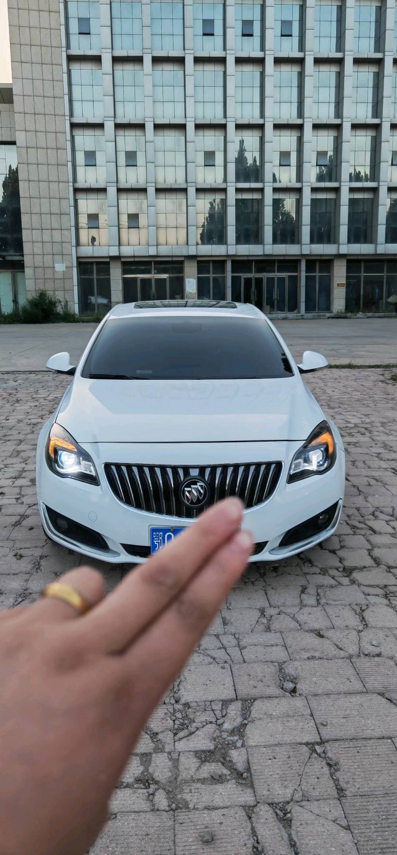 石家庄15年别克君威1