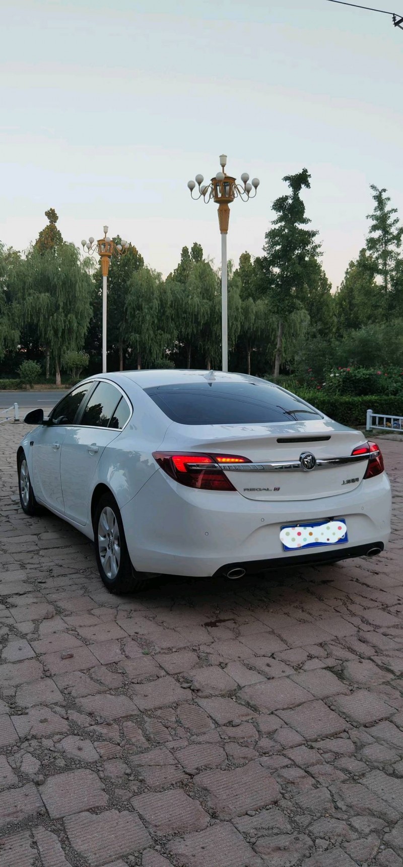 石家庄15年别克君威7