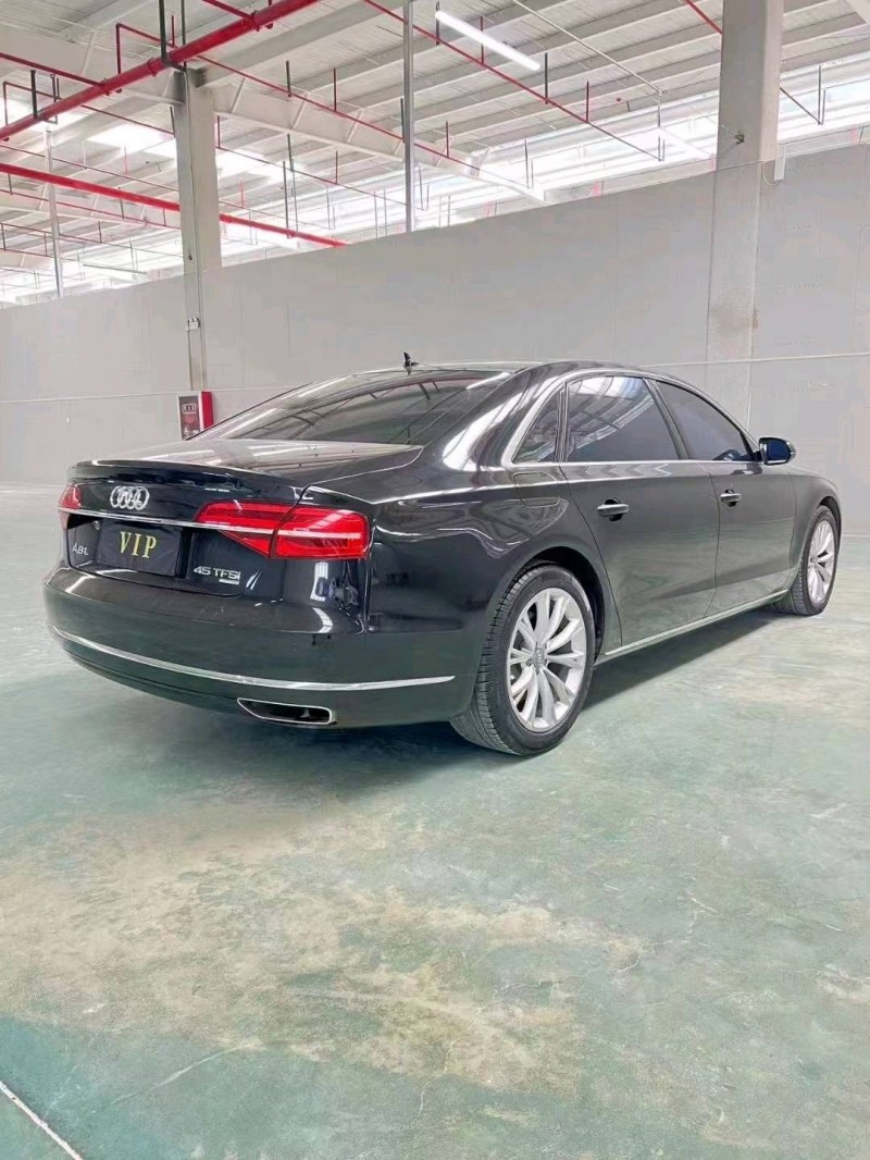 徐州15年奥迪A8L4
