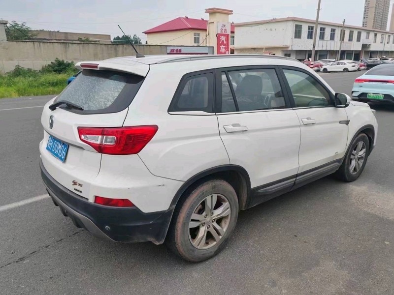 枣庄15年长安汽车CS754