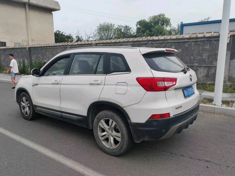 枣庄15年长安汽车CS757