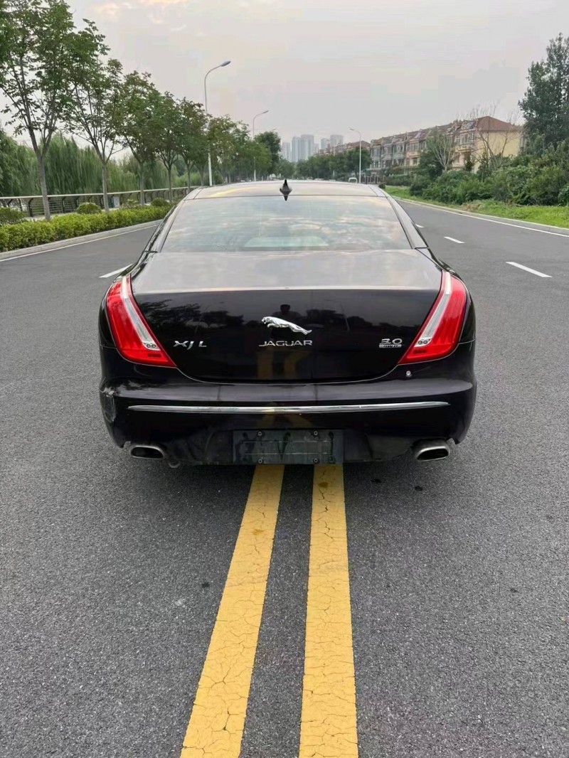 枣庄14年捷豹XJL8