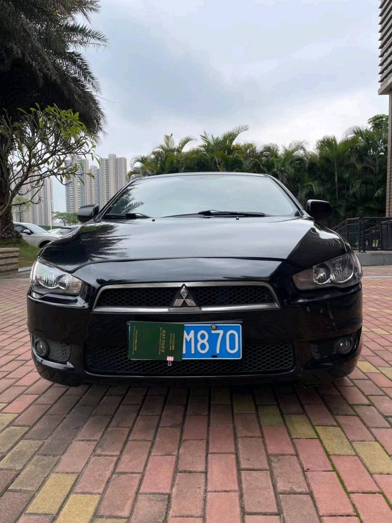 佛山12年三菱劲炫1