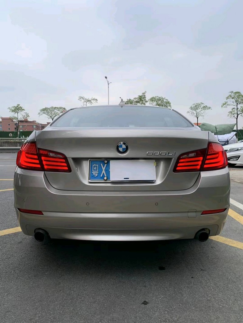 佛山13年宝马5系8