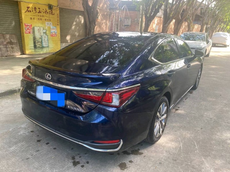 佛山19年雷克萨斯ES4
