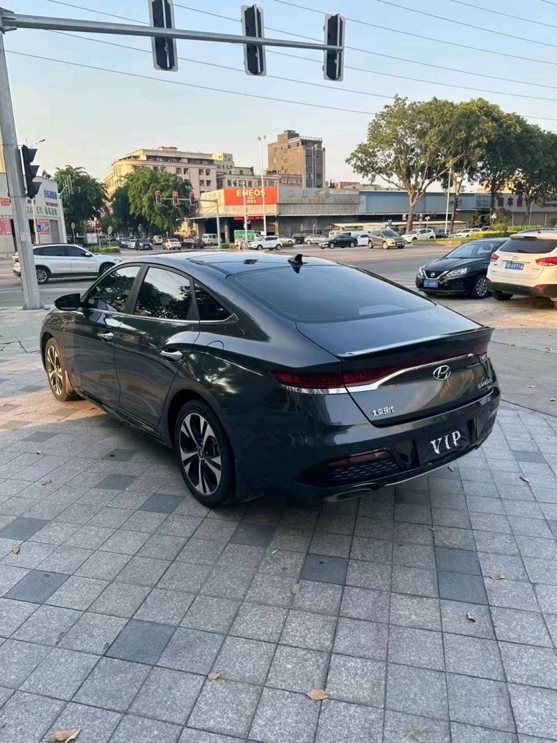 珠海21年现代菲斯塔6