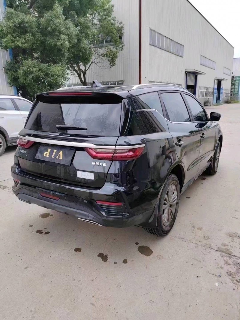 宜昌21年吉利遠景X63