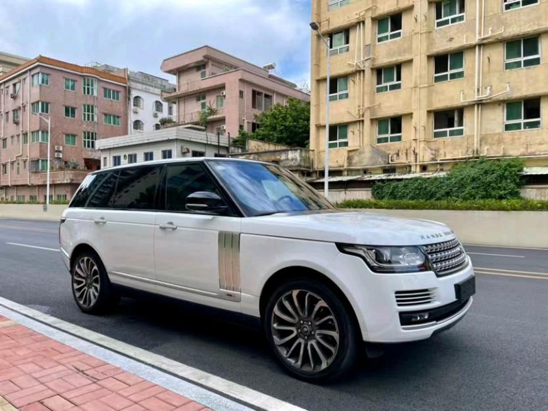 东莞17年路虎揽胜行政2