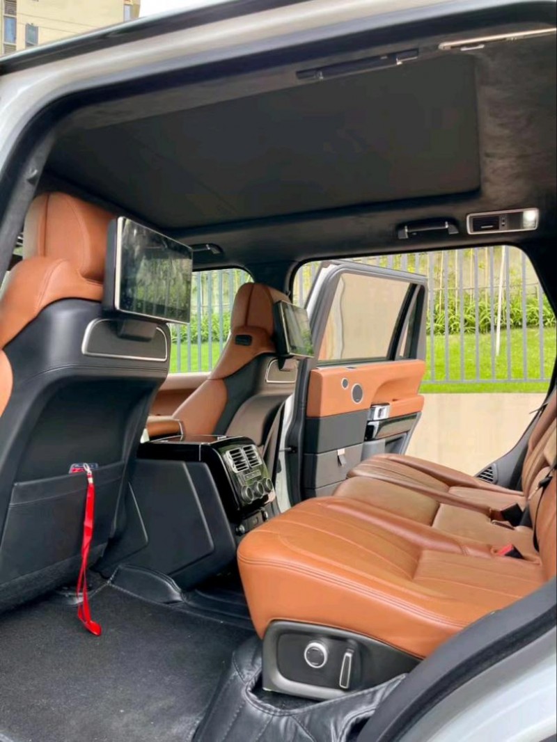 东莞17年路虎揽胜行政4