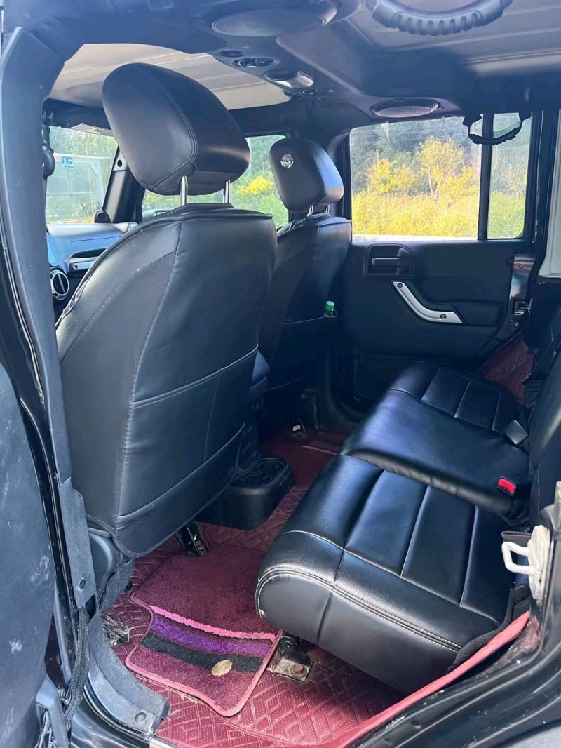 沈阳12年Jeep牧马人4