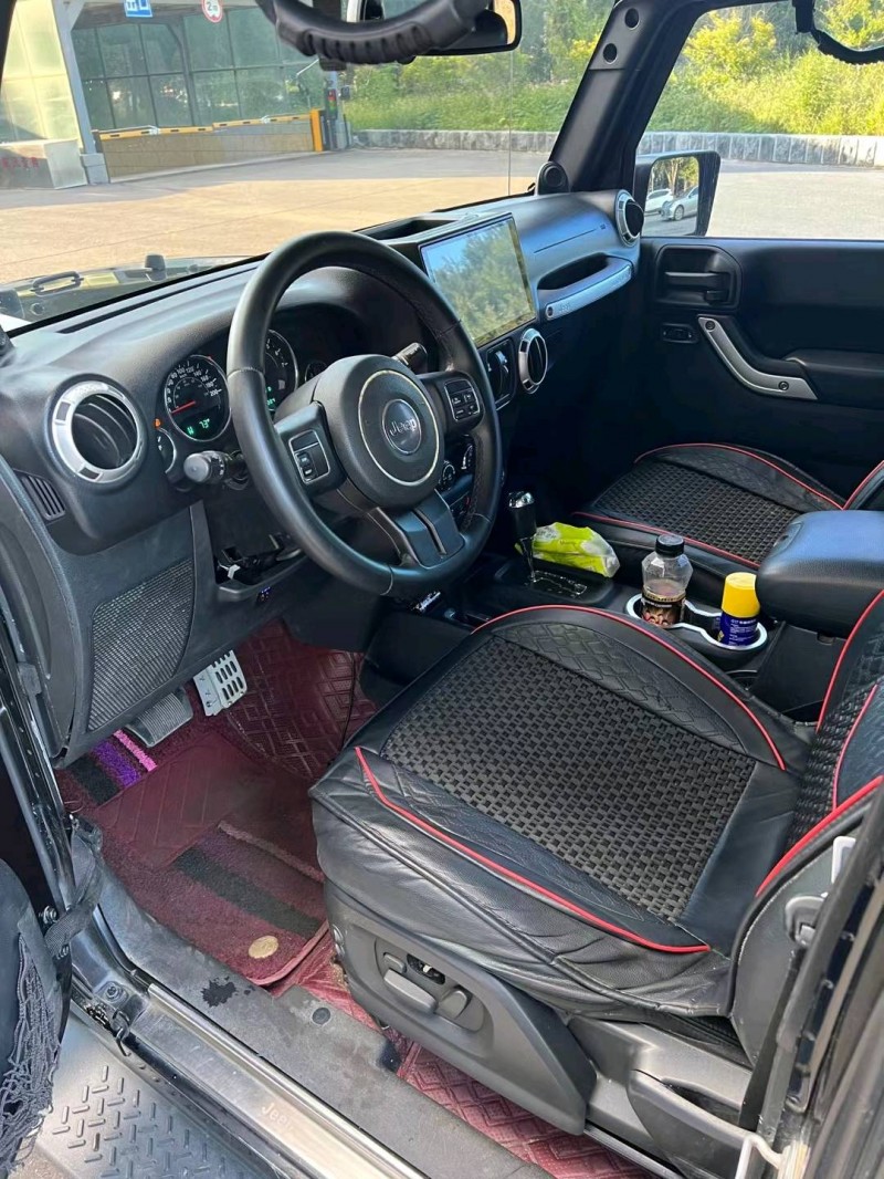 沈阳12年Jeep牧马人5