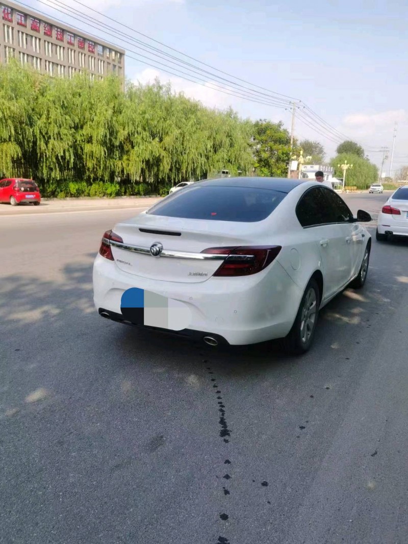 枣庄15年别克君威3