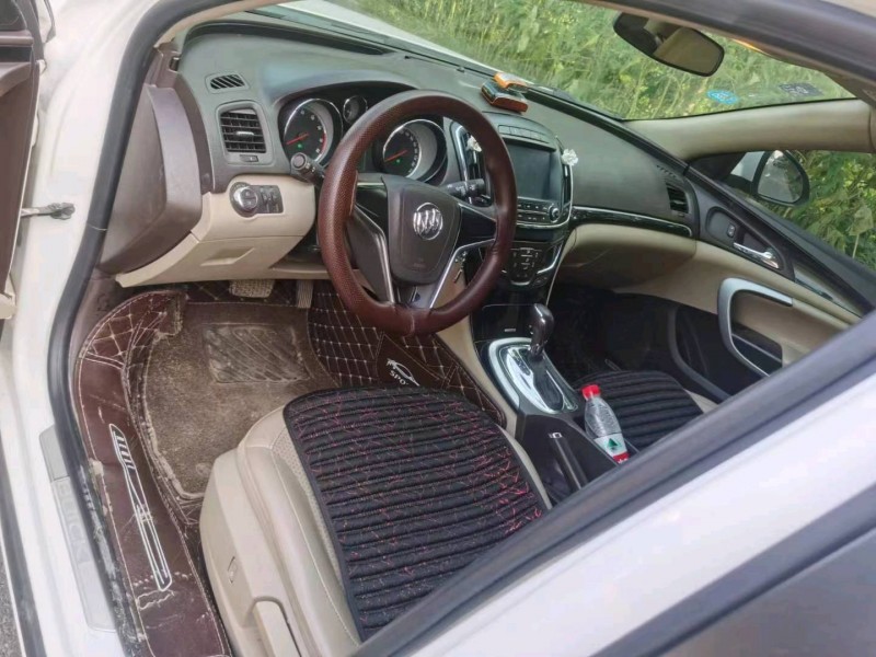 枣庄15年别克君威7