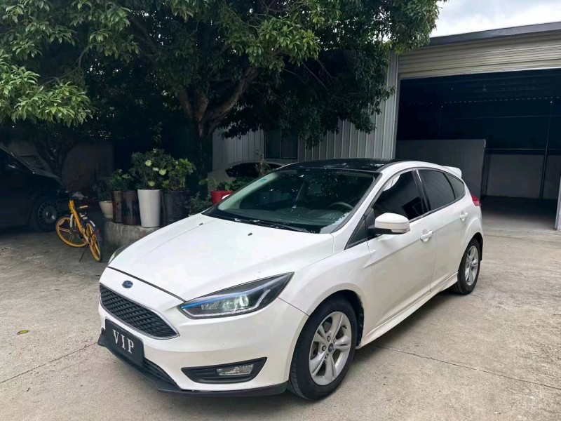 衡阳17年福特福克斯1