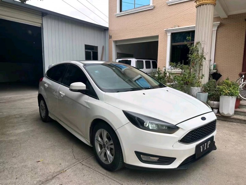 衡阳17年福特福克斯2