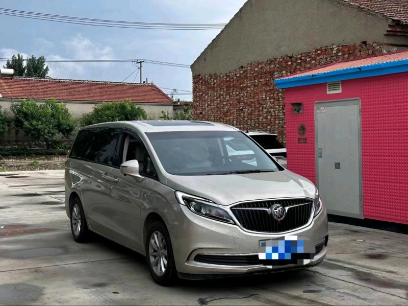 枣庄19年别克GL82