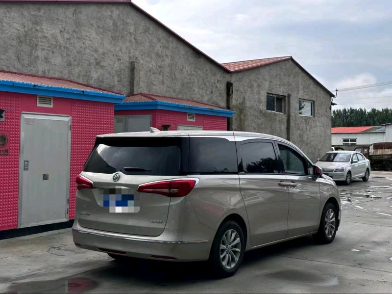 枣庄19年别克GL87