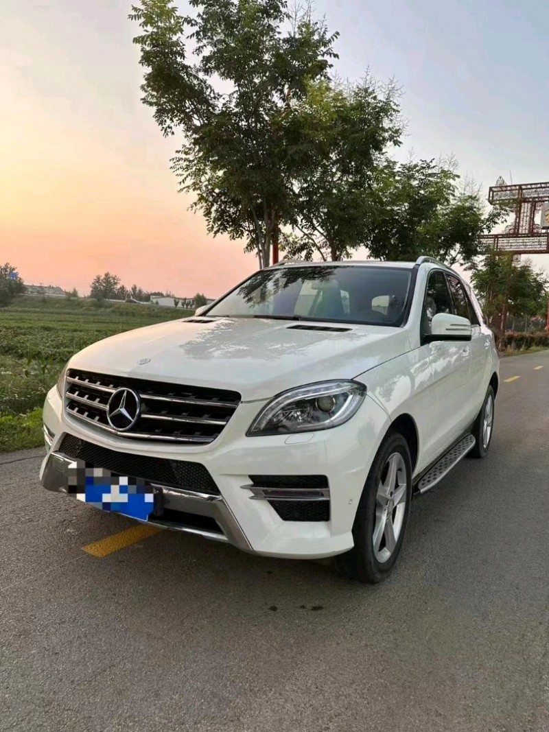 济宁13年奔驰ML3