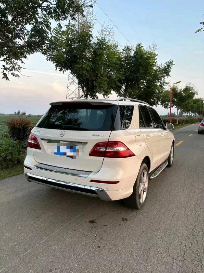 济宁13年奔驰ML7