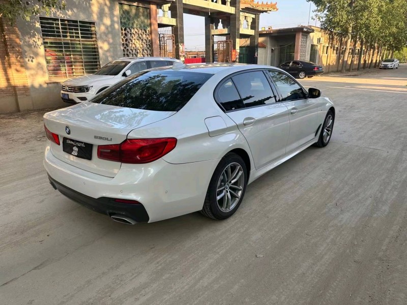 保定19年宝马5系6